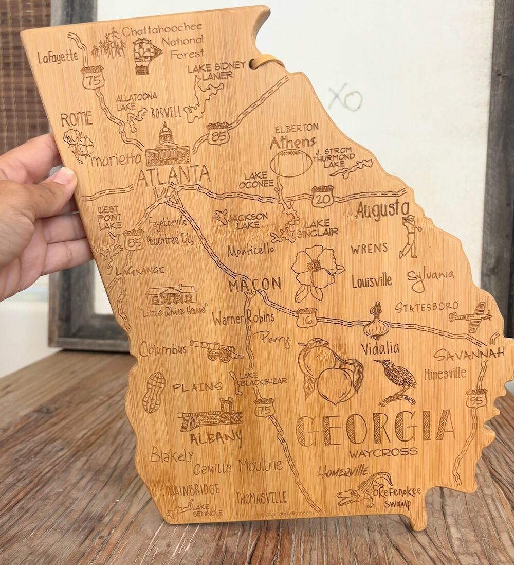 Destination Georgia Cutting Board NWT